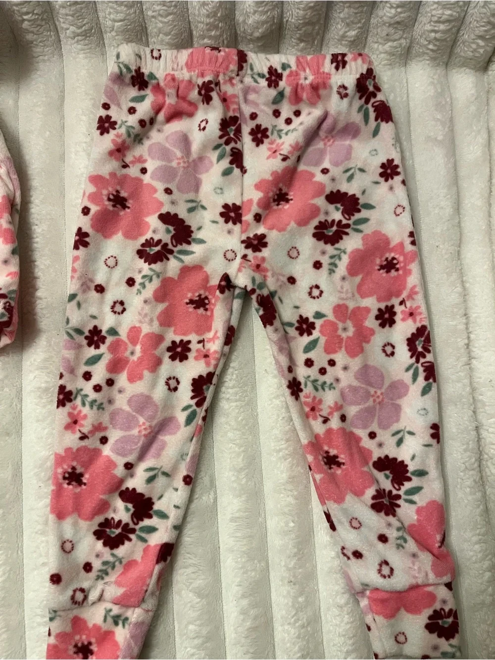 Lot of 5 baby clothes